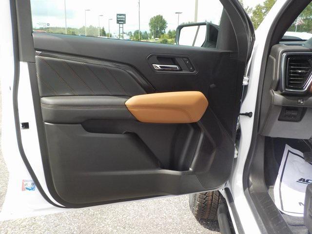 new 2025 GMC Canyon car, priced at $47,879