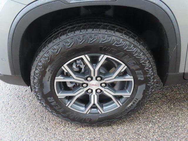 new 2025 GMC Acadia car, priced at $53,699