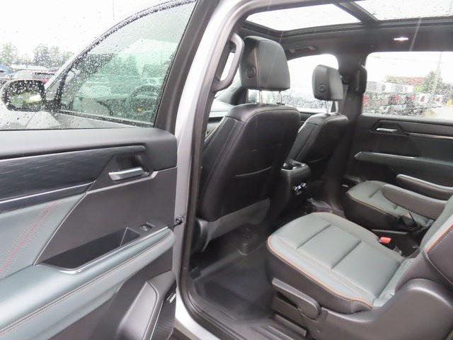 new 2025 GMC Acadia car, priced at $53,699