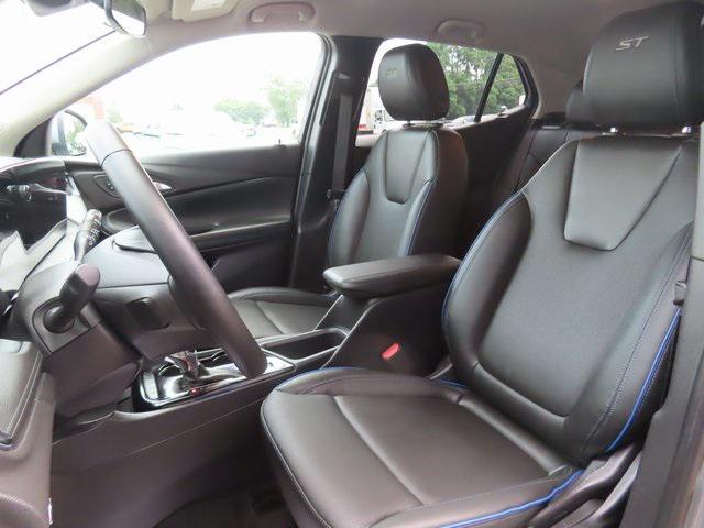 new 2025 Buick Encore GX car, priced at $28,625