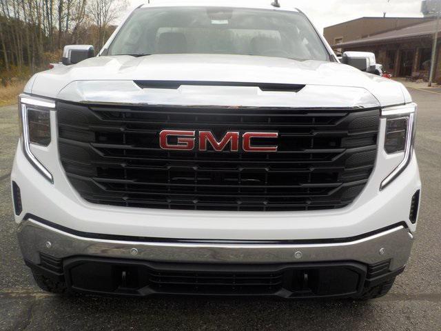 new 2025 GMC Sierra 1500 car, priced at $45,210