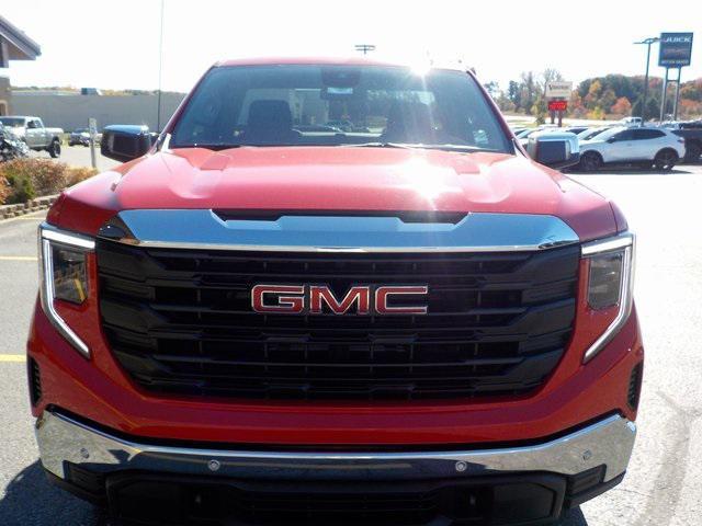 new 2025 GMC Sierra 1500 car, priced at $45,705