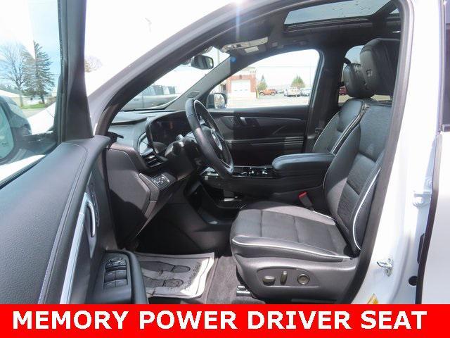 new 2025 Buick Enclave car, priced at $52,095