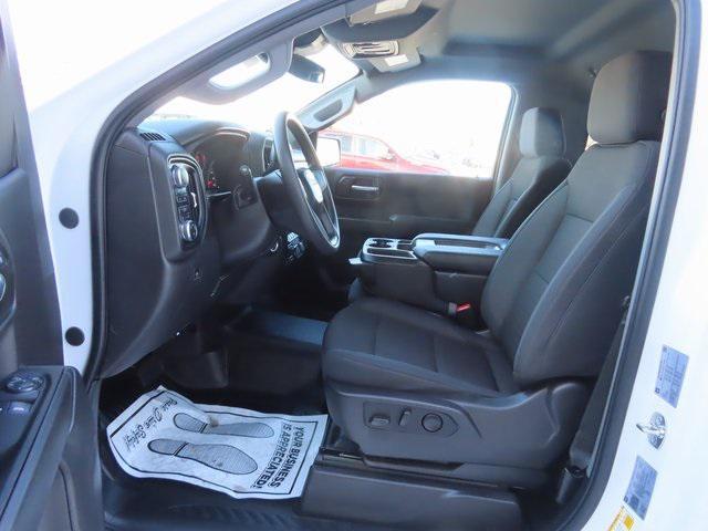 new 2025 GMC Sierra 1500 car, priced at $42,228