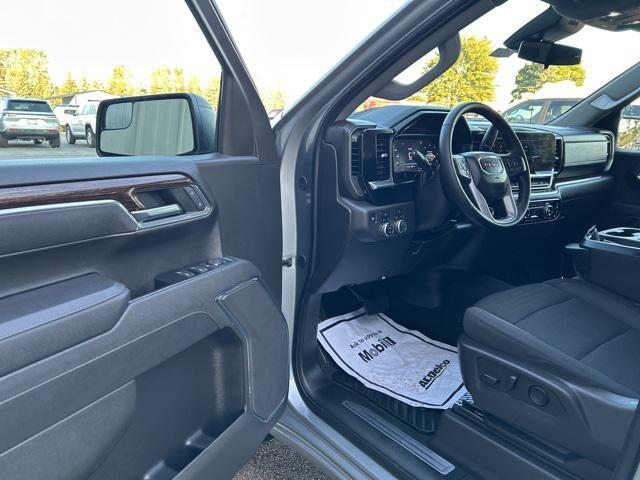 new 2025 GMC Sierra 1500 car