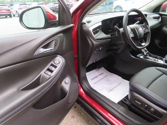 new 2025 Buick Encore GX car, priced at $30,800