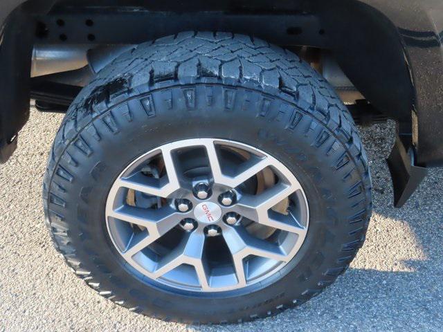 used 2021 GMC Canyon car, priced at $31,000