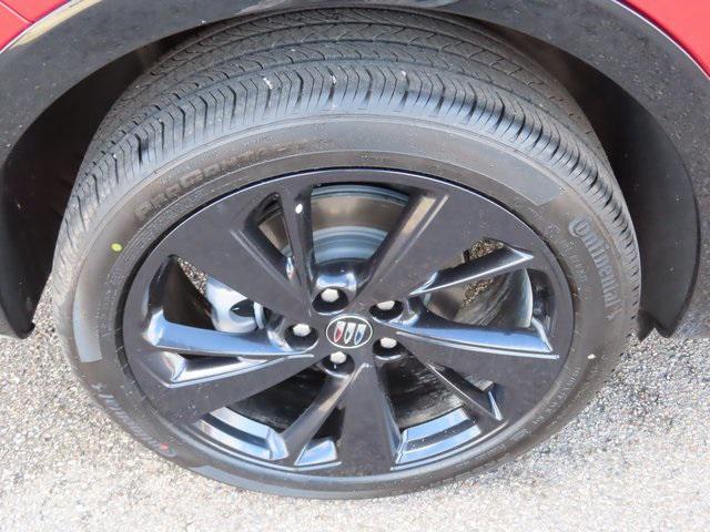 new 2025 Buick Envision car, priced at $40,350