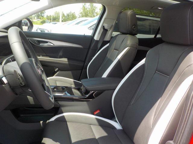 new 2025 Buick Envision car, priced at $40,331