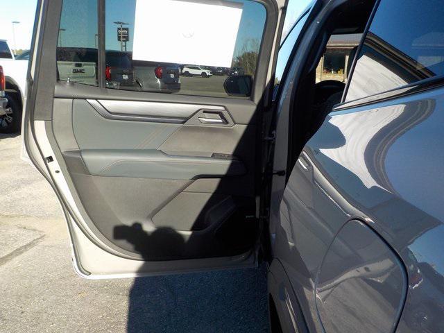 new 2026 GMC Acadia car, priced at $55,058