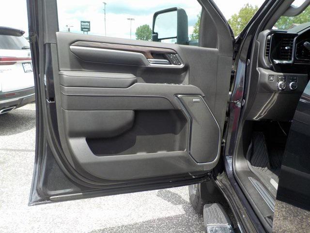 new 2025 GMC Sierra 2500 car, priced at $73,785