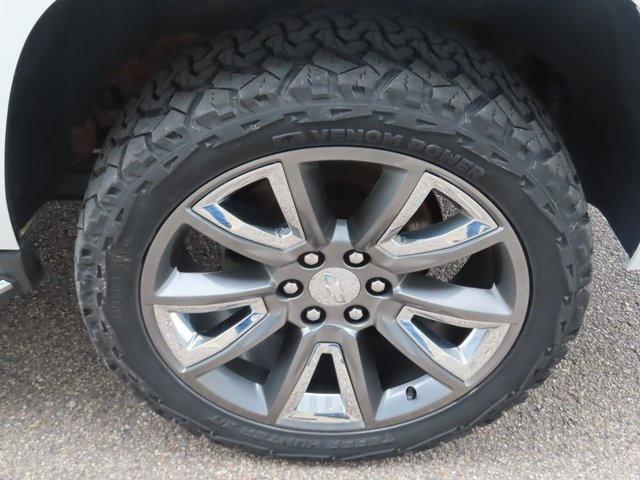 used 2015 Chevrolet Tahoe car, priced at $20,000