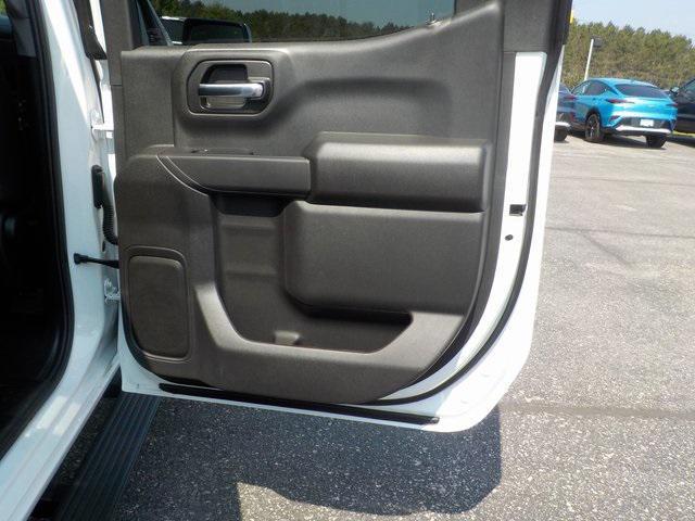 new 2025 GMC Sierra 1500 car, priced at $44,548