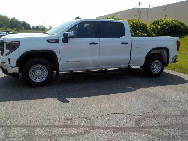 new 2025 GMC Sierra 1500 car, priced at $44,548