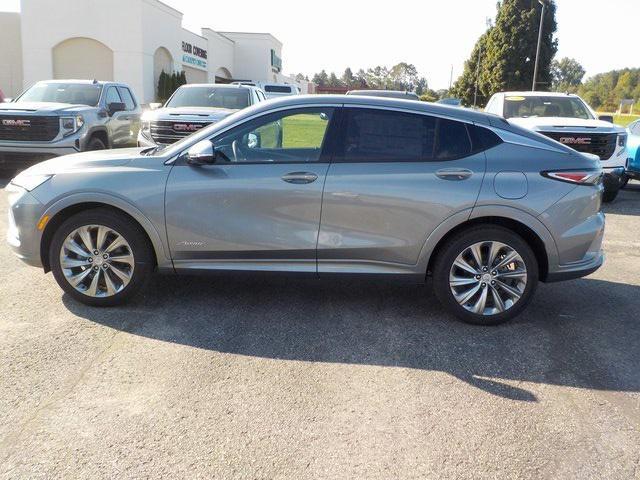 new 2025 Buick Envista car, priced at $29,552