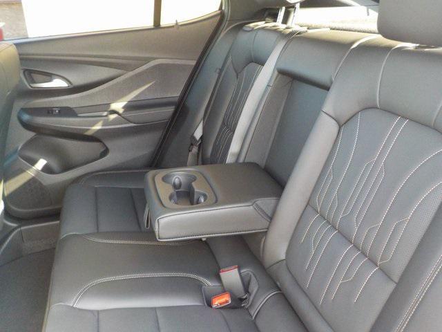 new 2025 Buick Envista car, priced at $29,552