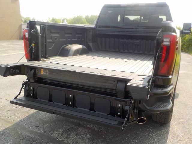 new 2025 GMC Sierra 2500 car, priced at $70,429