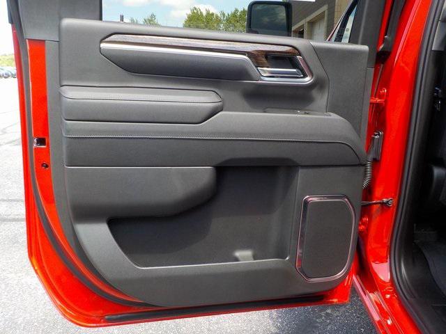 new 2025 GMC Sierra 3500 car, priced at $55,100