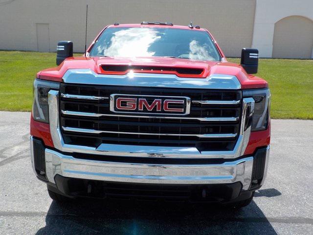 new 2025 GMC Sierra 3500 car, priced at $55,100