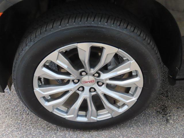 used 2024 GMC Yukon XL car, priced at $79,000