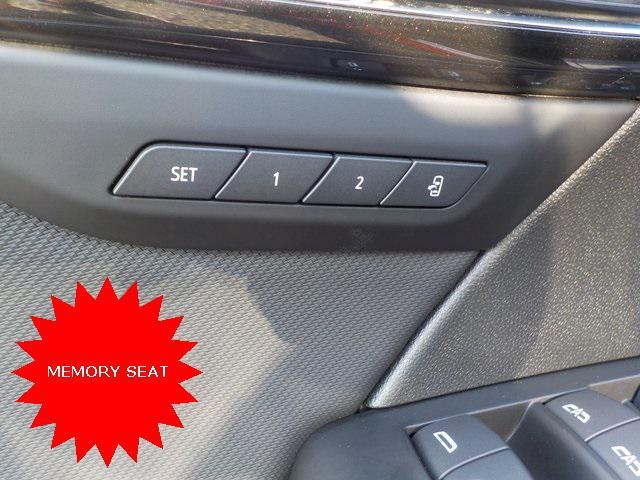 new 2025 Buick Envision car, priced at $36,754