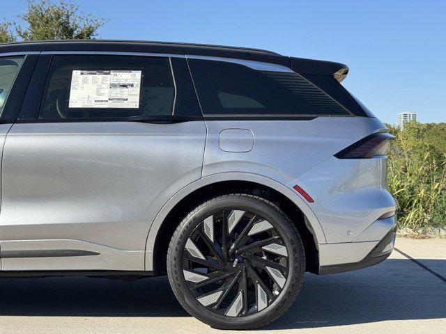 new 2024 Lincoln Nautilus car, priced at $78,645