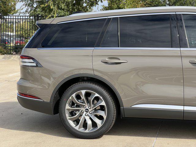 new 2025 Lincoln Aviator car, priced at $66,206