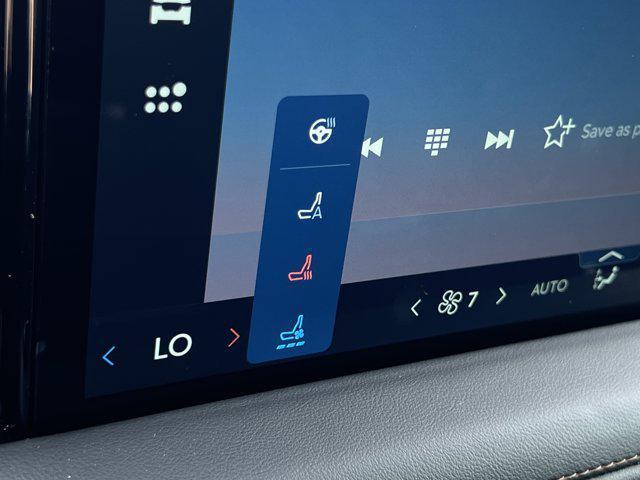 new 2025 Lincoln Aviator car, priced at $66,206