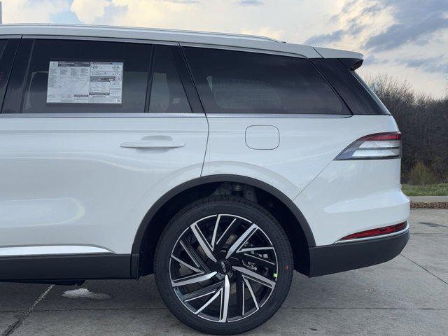 new 2025 Lincoln Aviator car, priced at $81,050