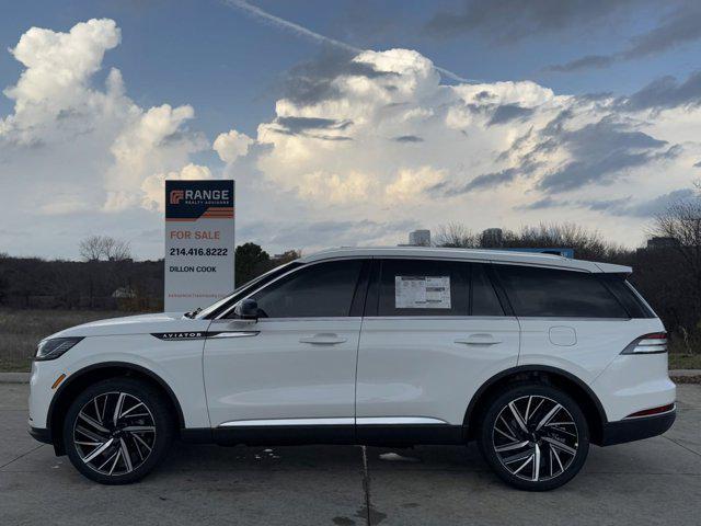 new 2025 Lincoln Aviator car, priced at $81,050