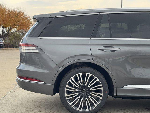 new 2025 Lincoln Aviator car, priced at $90,625