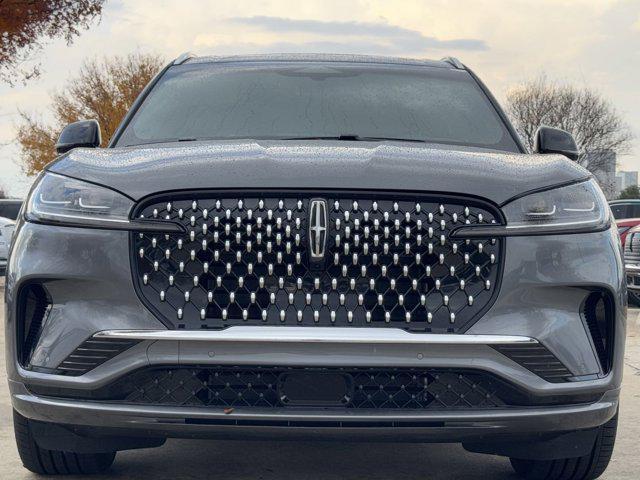 new 2025 Lincoln Aviator car, priced at $90,625