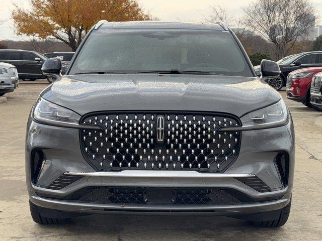 new 2025 Lincoln Aviator car, priced at $90,625