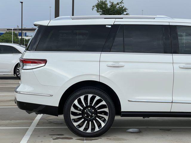 used 2023 Lincoln Navigator car, priced at $74,999