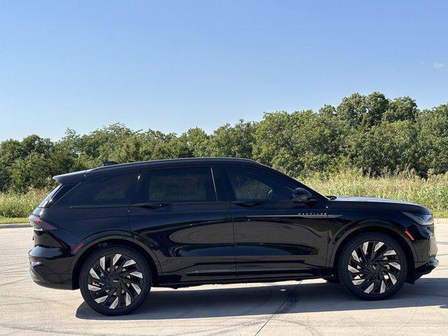 new 2024 Lincoln Nautilus car, priced at $66,576