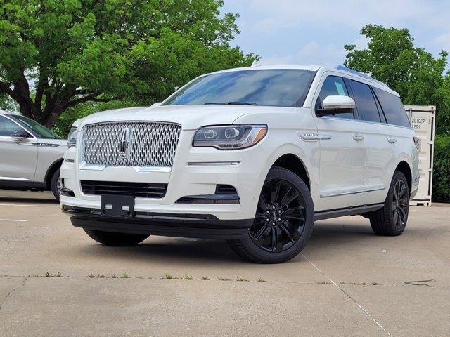 new 2024 Lincoln Navigator car, priced at $102,980