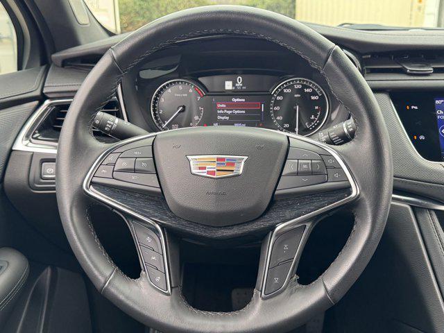 used 2023 Cadillac XT5 car, priced at $34,499