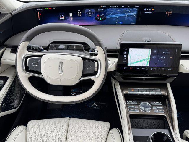 new 2025 Lincoln Nautilus car, priced at $81,395