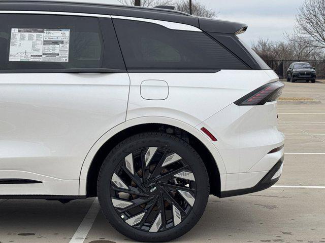 new 2025 Lincoln Nautilus car, priced at $81,395