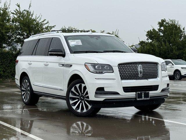 new 2024 Lincoln Navigator car, priced at $100,317