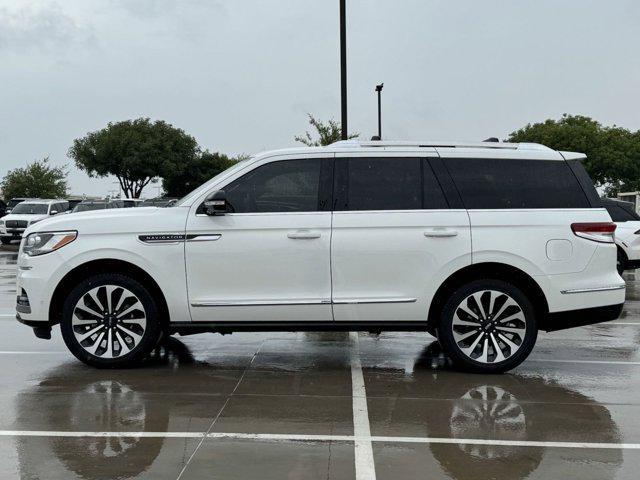 new 2024 Lincoln Navigator car, priced at $100,317