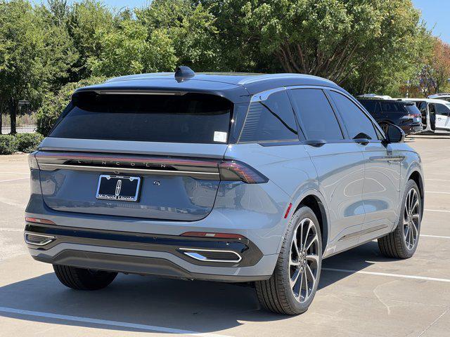new 2025 Lincoln Nautilus car, priced at $81,475