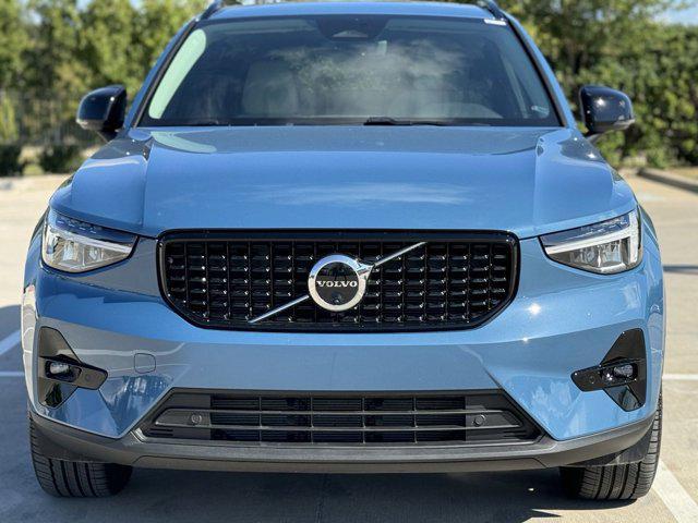 used 2025 Volvo XC40 car, priced at $37,988