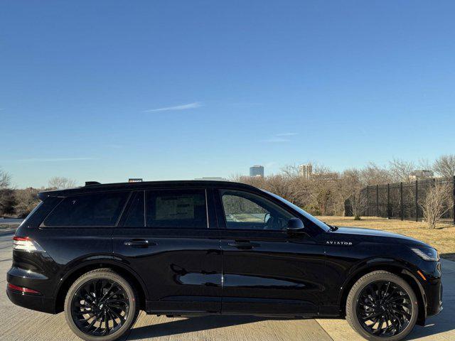 new 2025 Lincoln Aviator car, priced at $73,175