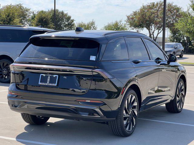 new 2025 Lincoln Nautilus car, priced at $62,117