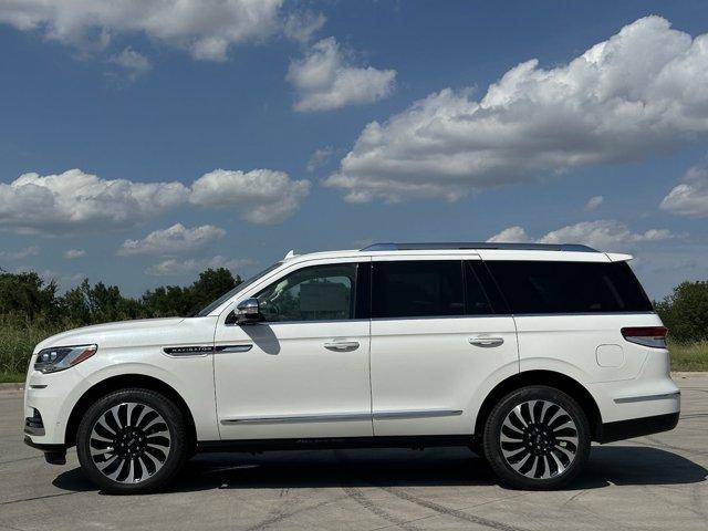 new 2024 Lincoln Navigator car, priced at $113,840