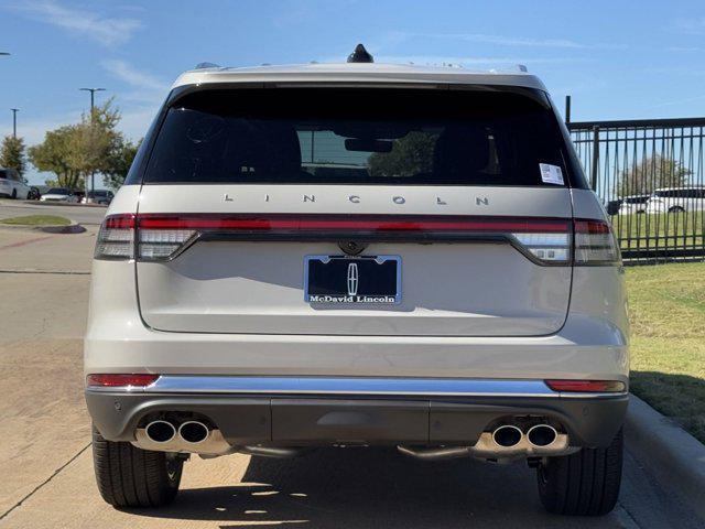 new 2025 Lincoln Aviator car, priced at $73,255