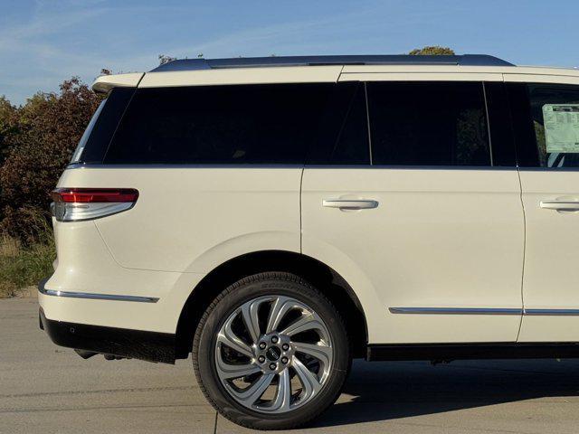 new 2024 Lincoln Navigator car, priced at $87,905