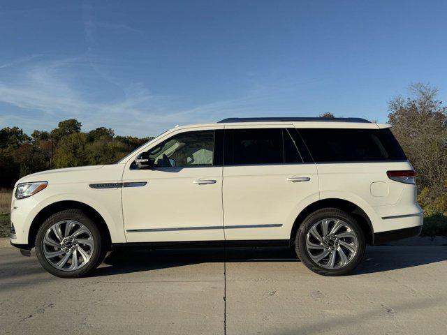 new 2024 Lincoln Navigator car, priced at $87,905