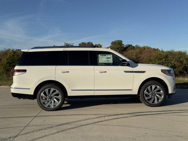 new 2024 Lincoln Navigator car, priced at $87,905